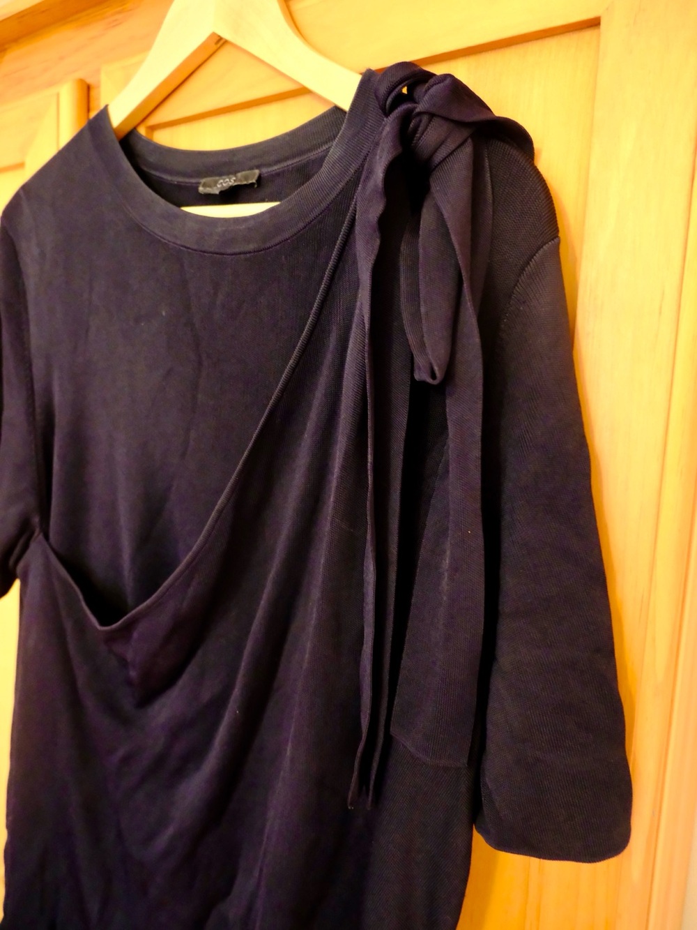 COS Women’s Navy Tie-Detail Drape Short Sleeve Top